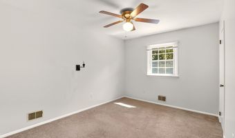 1112 Berkeley Ave, Beachwood, NJ 08722