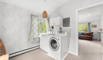 4720 S County Trl, Charlestown, RI 02813