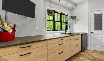 45 Lloyd Bowen Ct, Glocester, RI 02814