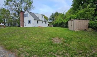 68 North Rd, Burrillville, RI 02859