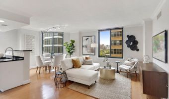 1021 N GARFIELD St N 606, Arlington, VA 22201