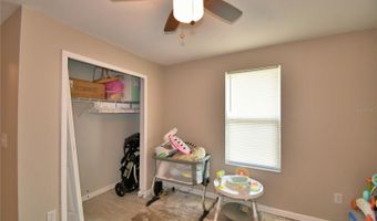 208 FLORIDA Dr, Auburndale, FL 33823