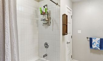 166 Terrace St Ph2, Boston, MA 02120