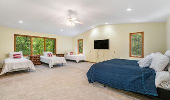 116 E Neptune Ave, Beverly Shores, IN 46301