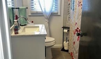 15854 Englewood Ave, Allen Park, MI 48101