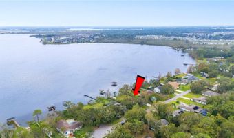 932 VAN Dr, Auburndale, FL 33823