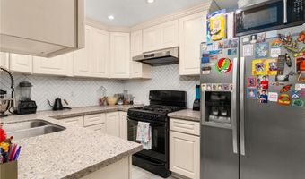 2625 W Cameron Ct, Anaheim, CA 92801