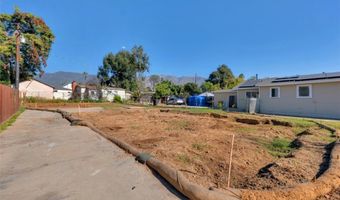 343 W Woodbury Rd, Altadena, CA 91001
