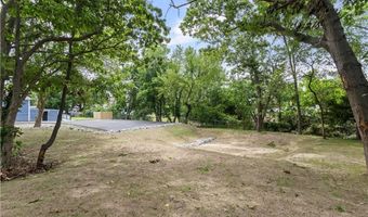 14 W Natick Rd, Warwick, RI 02886