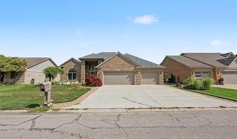 10404 Saint John Dr, Algonac, MI 48001