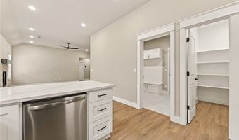 3 Newent Ln, Bella Vista, AR 72714