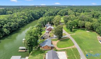 14639 Dogwood Cir, Athens, AL 35611