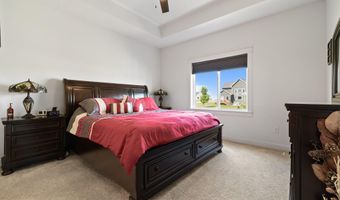 1827 Ledges Dr, Ames, IA 50010