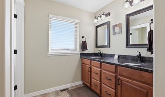19229 Chuck Wagon Cir, Belle Fourche, SD 57717