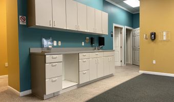 68 Center St 20, Barnstable, MA 02630