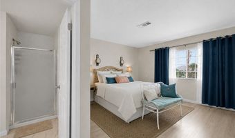 1400 Maria Elena Dr, Las Vegas, NV 89104