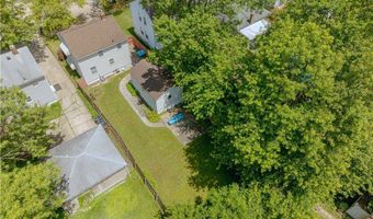 868 Davies Ave, Akron, OH 44306