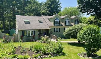 29 Stony Acre Dr, Cranston, RI 02920