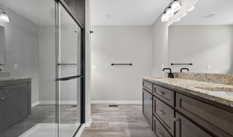 422 Beavertail Rd, Ash Grove, MO 65604
