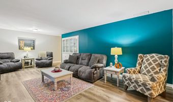 1641 Hillcrest Ave, Anderson, IN 46011