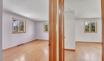 61 Caesar Blvd, Amherst, NY 14221