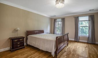 7206 BRADLEY Blvd, Bethesda, MD 20817
