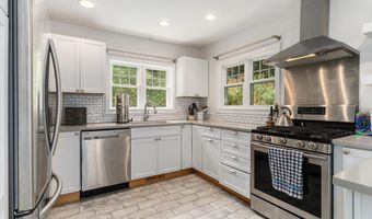 215 S Broadway, Beverly Shores, IN 46301