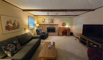 4631 Diane Dr, Ashtabula, OH 44004