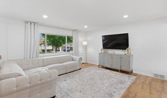 25 N Prindle Ave, Arlington Heights, IL 60004
