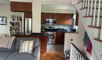 3526 VALLEY Dr, Alexandria, VA 22302