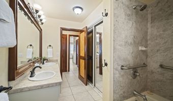 4-1250 KUHIO Hwy D101, Kapaa, HI 96746