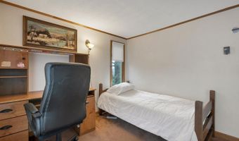 30 Chapman Cir, Campton, NH 03223
