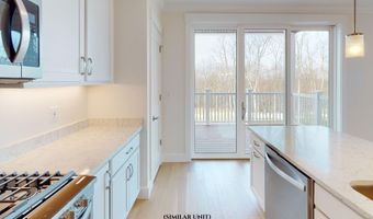 1 Longview Dr 210, Atkinson, NH 03811