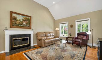 54 Liberty Ln, Barrington, NH 03825