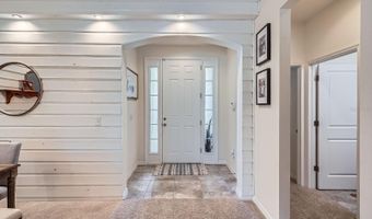 6307 SHADOWLAKE Dr, Apollo Beach, FL 33572