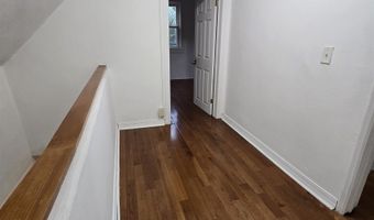 549 AVENUE E 2nd Floor, Bayonne, NJ 07002