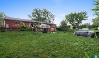 121 S 5th Ave, Brandon, SD 57005