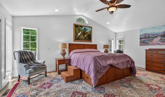 1601 Frank Hill Rd, Ashland, OR 97520
