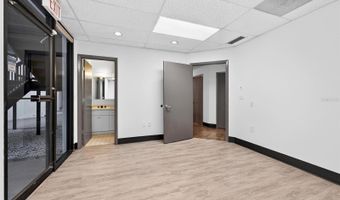 220 N WESTMONTE Dr A, Altamonte Springs, FL 32714