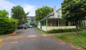 53-55 Walnut St, Burlington, VT 05401