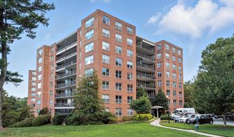 3900 WATSON Pl NW A-5H, Washington, DC 20016