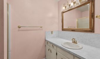 506 La Tierra Dr, Angwin, CA 94508