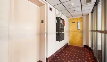 143 Hoffman Ave 205, Cranston, RI 02920