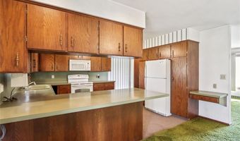 71 Railroad St, Atkins, IA 52206