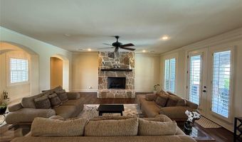 321 Bear Country Dr, Aledo, TX 76008