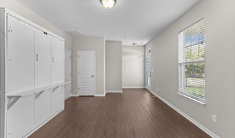 801 Grafton Peak Ln, Apex, NC 27523