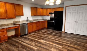19 Holly Dr A, Bentonville, AR 72712