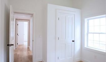 57 Callender Ave, Newport, RI 02840
