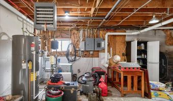 58 Bicknell Rd, Belmont, ME 04952