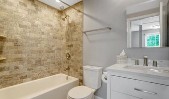 6063 HYDRANGEA Dr, Alexandria, VA 22310